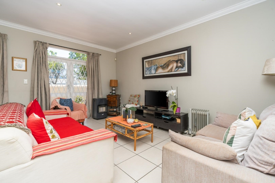 To Let 2 Bedroom Property for Rent in Royal Ascot Western Cape